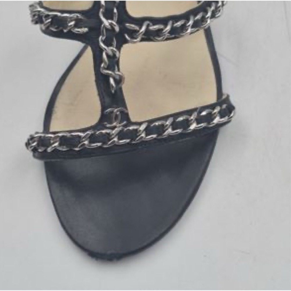 CHANEL Black Chain T-Strap Sandal Heels 39.5 8.5 Silver CC Block - Picture 11 of 12